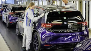 Volkswagen ID.3 GTX FIRE+ICE: Электрический Спорткар с ДНК BOGNER