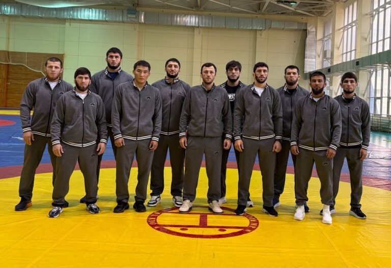 Восемь борцов из Дагестана войдут в сборную России на Чемпионат мира