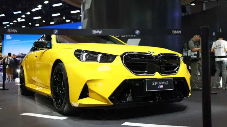 Заводской тюнинг для BMW M5 и M5 Touring: пакет M Performance Parts за 900 тыс. рублей