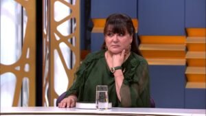 Актрисе Анастасии Мельниковой стало плохо на заседании Заксобрания Петербурга