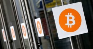 Биткоин впервые в истории подорожал до $126 тысяч