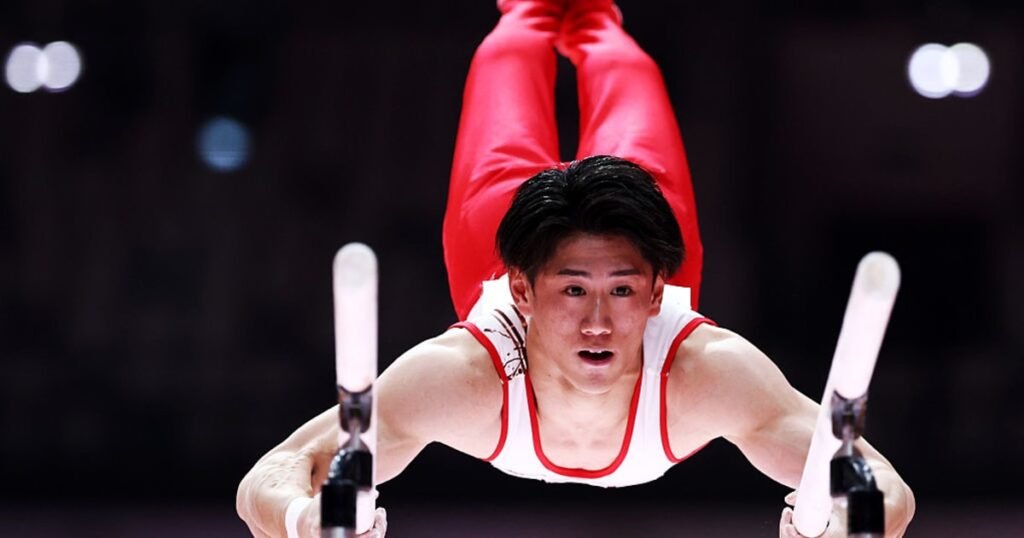 Чемпионат мира по гимнастике 2025: Даниел Маринов - сенсация в квалификации