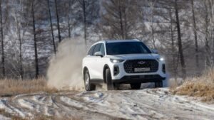 Chery Tiggo 9 подешевел в России: цены и характеристики