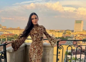 Деми Мур трогательно поздравила свекровь с 90-летием