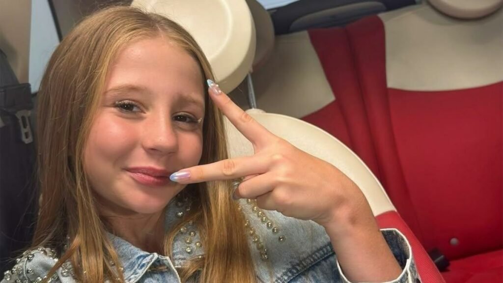 Девочка с ДЦП стала иконой детского контента и зарабатывает 2,8 млрд в год