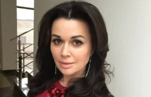 Дочь Анастасии Заворотнюк Мила отметила 7-летие в сказочном стиле