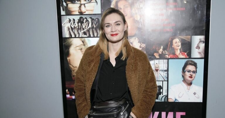 Дочь Машкова из-за границы поздравила мать с днем рождения