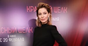 Елена Подкаминская из «Кухни» шокировала фанатов откровенным образом