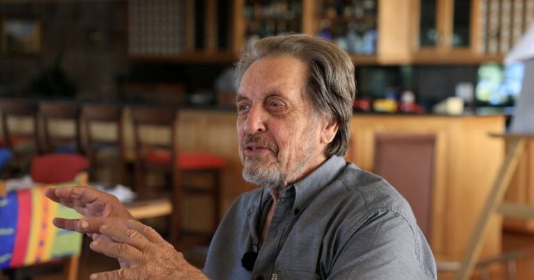 Эррол Маск оценил татарский чак-чак в Казани