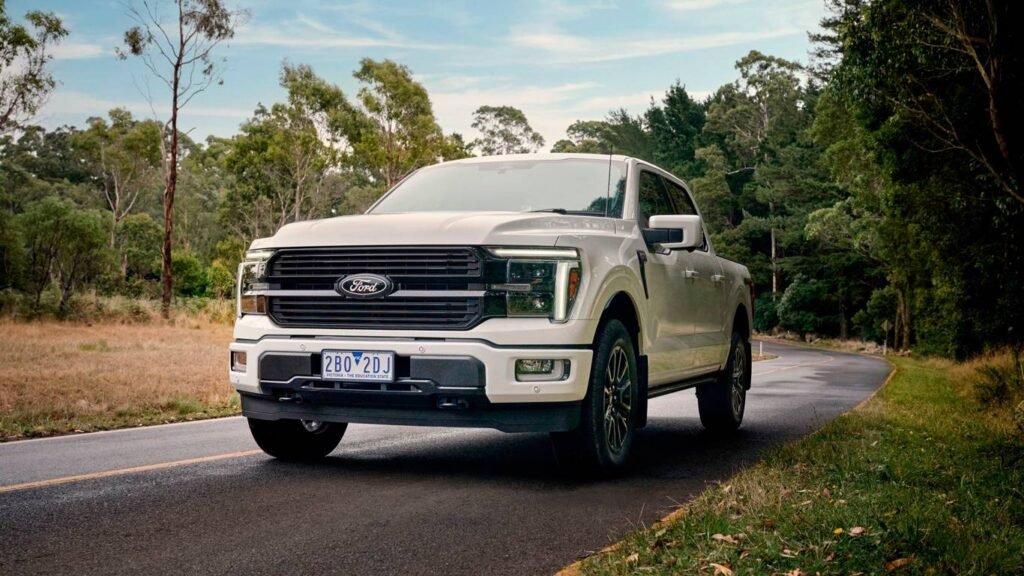 Ford F-150 Platinum 2025: пикап с функциями массажа и сна