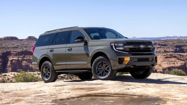 Ford представил «воздушную стену» для защиты задних пассажиров