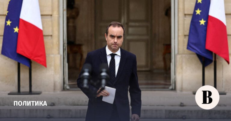 Французский премьер Лекорню ушел в отставку до утверждения правительства