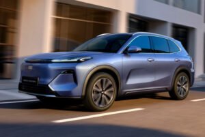 Geely EX5 EM-i: гибридный кроссовер для России