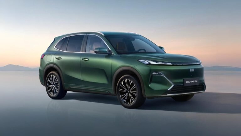 Geely EX5 EM-i: раскрыты комплектации для российского рынка