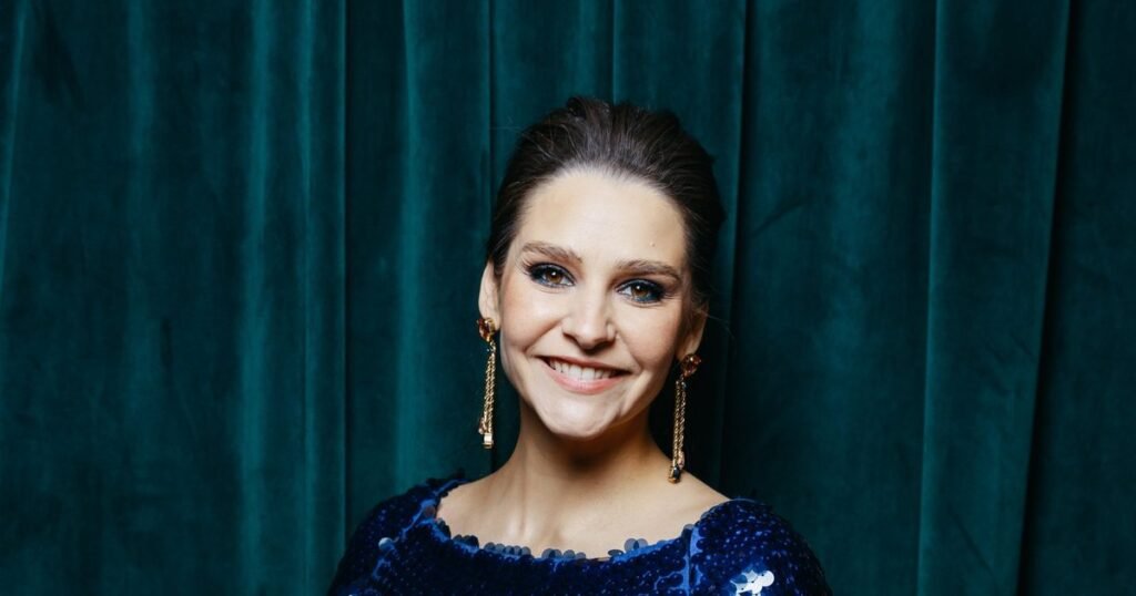 Глафира Тарханова показала мужа, с которым воспитывает пятерых детей