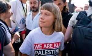 Грета Тунберг пожаловалась в ООН на издевательства в израильской тюрьме