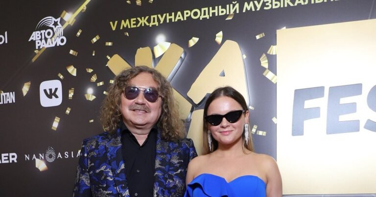 Юля Проскурякова оригинально поздравила дочь с 1-летием