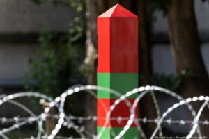 Калининградский транзит на грани срыва: последствия закрытия границы Литва-Беларусь