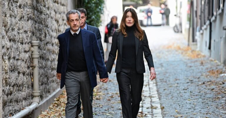 Карла Бруни и ее дочь показали поддержку Николя Саркози перед заключением под стражу