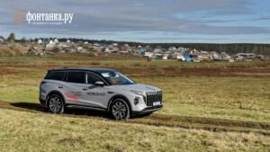 Китайский кроссовер Hongqi HS7: конкурент Audi Q7?