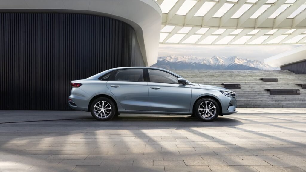 Lada Vesta и Belgee S50 сравнялись в цене на российском рынке