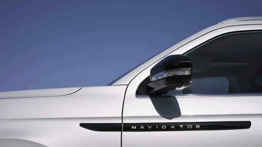 Lincoln Navigator проходит испытания в экстремальной жаре Ближнего Востока