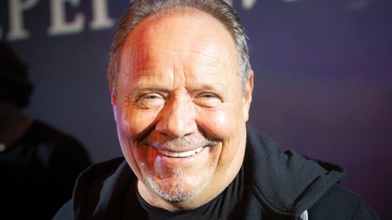 Маклаков заявил о хорошем самочувствии