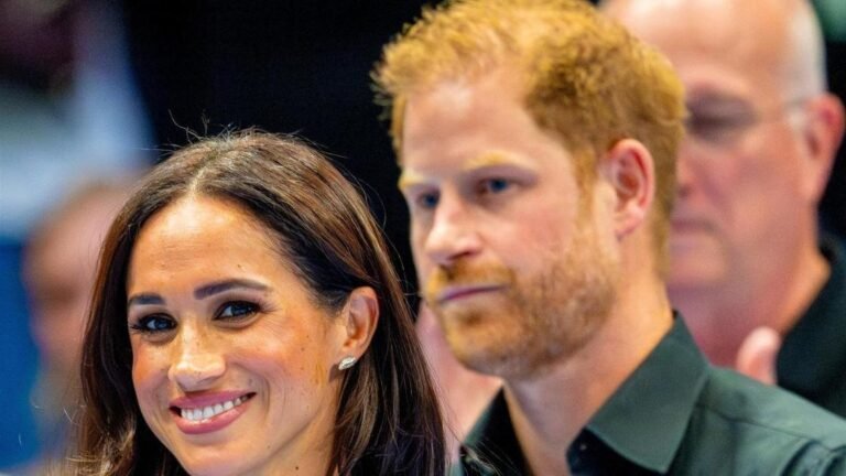 Меган Маркл и принц Гарри вернулись в Лос-Анджелес на бейсбольный матч