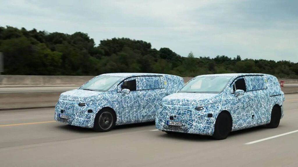 Mercedes-Benz VLE 2026: Революционный минивэн с комфортом S-класса