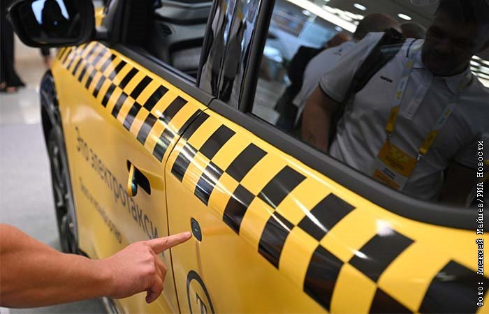 Минпромторг расширит список машин для такси моделями Haval, Tenet и Автотора