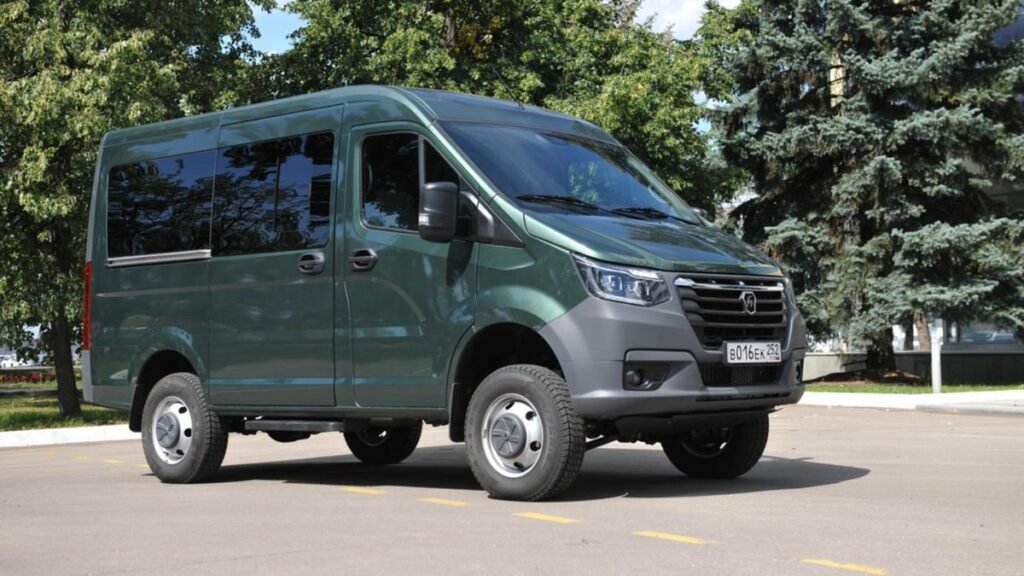 Новый полноприводный Соболь NN на 8 пассажиров представлен - Авто Mail