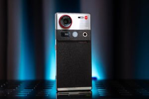 Nubia Z70S Ultra: детальный обзор флагмана с уникальной камерой