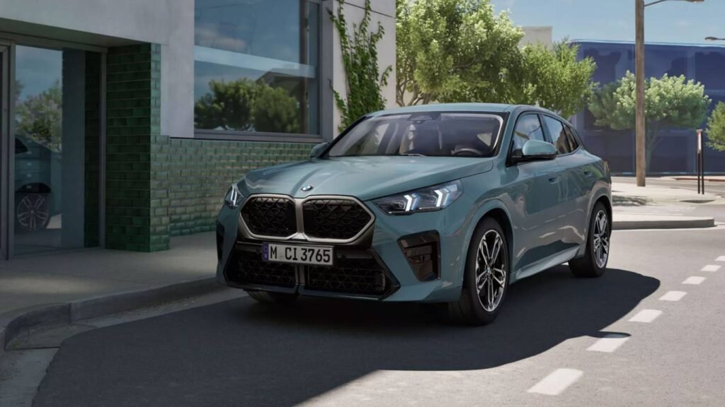 Обновленный BMW X2 2026 модельного года: новые функции и повышение цены