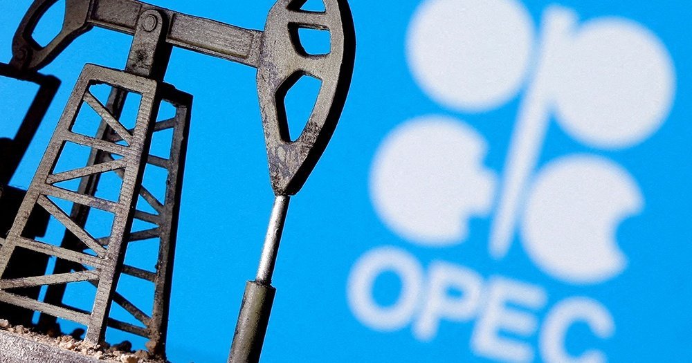 ОПЕК+ определит судьбу нефтяной добычи в ноябре