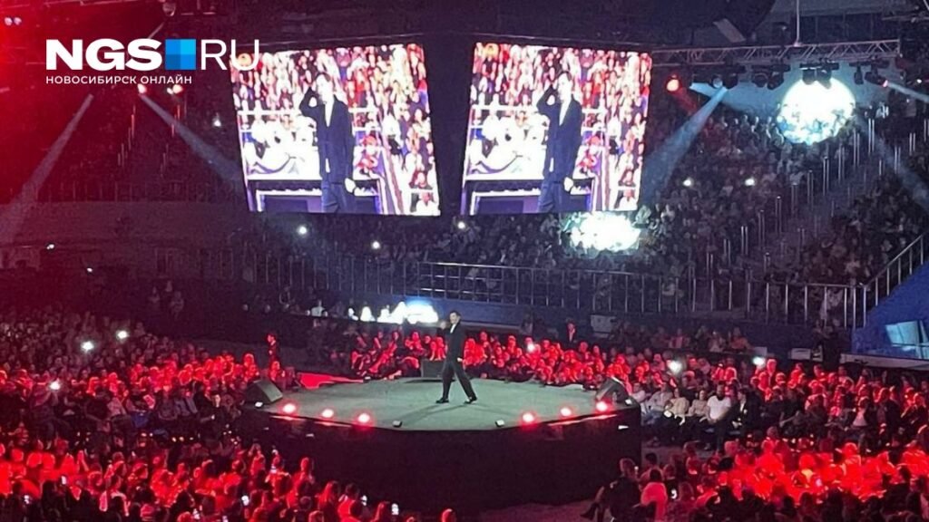 Павел Воля ждал зрителей: концерт в Новосибирске задержали из-за опоздания фанатов