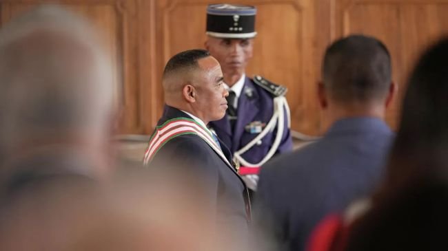 Полковник Микаэль Рандрианирина принял присягу президента Мадагаскара