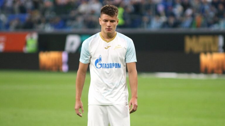 Попытка похищения футболиста «Зенита» Мостового на улице Вязовой