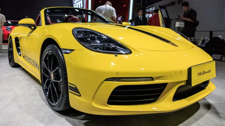 Porsche возвращается к истокам: легендарные 718 Cayman и Boxster получат мотор от 911