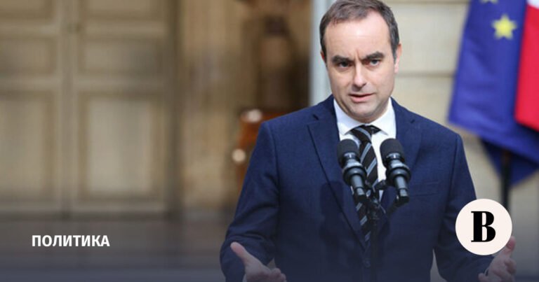 Премьер Франции Лекорню ушел в отставку после 27 дней работы