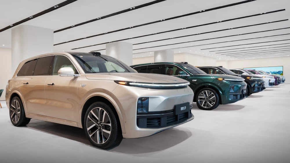 Продажи Li Auto в Китае резко упали: причины и перспективы