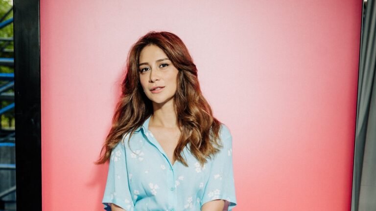 Равшана Куркова опубликовала милые фото с 5-летним сыном