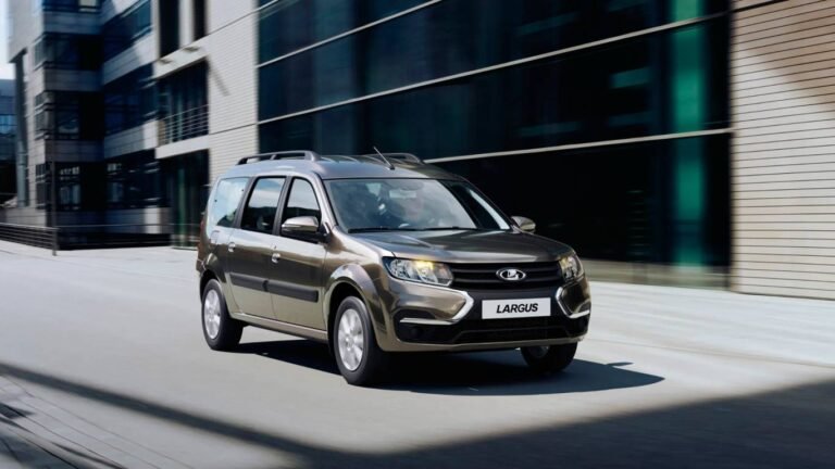 Россия обновила рекорд продаж LCV: Газели и Ларгусы лидируют