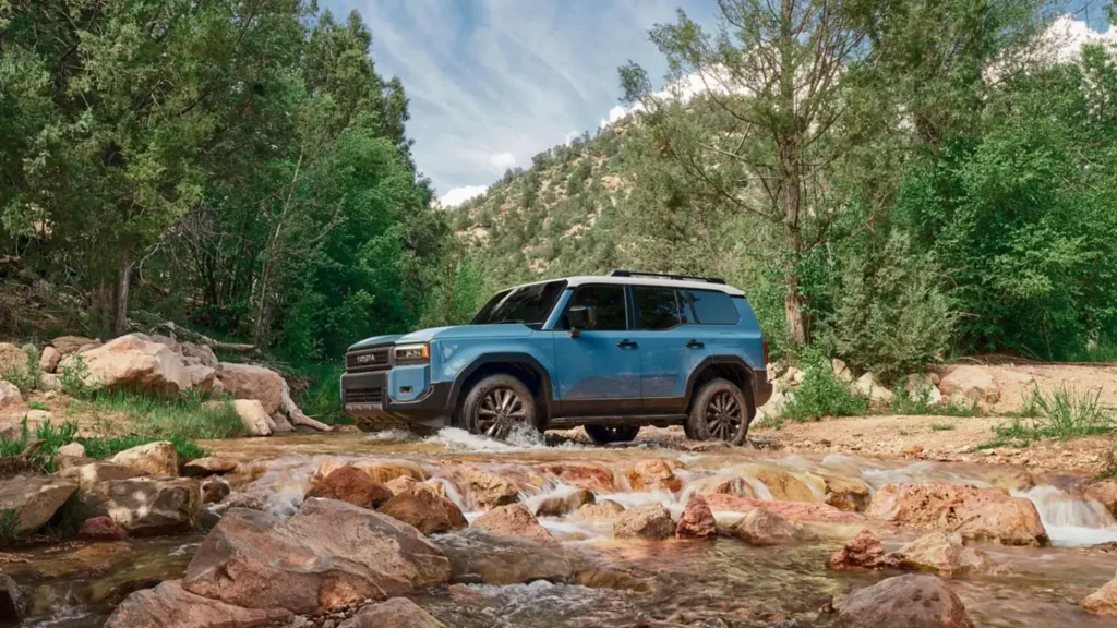 Россияне бросились скупать Toyota: надежность и имидж сыграли ключевую роль