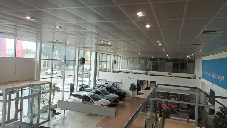 Российский авторынок рванул вверх: продажи автомобилей выросли на 28%