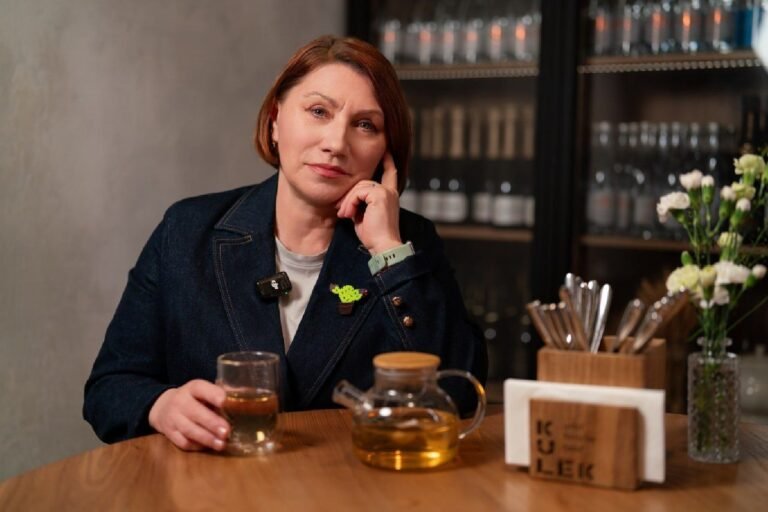 Роза Сябитова: Лепс не хочет жениться на Авроре Кибе?