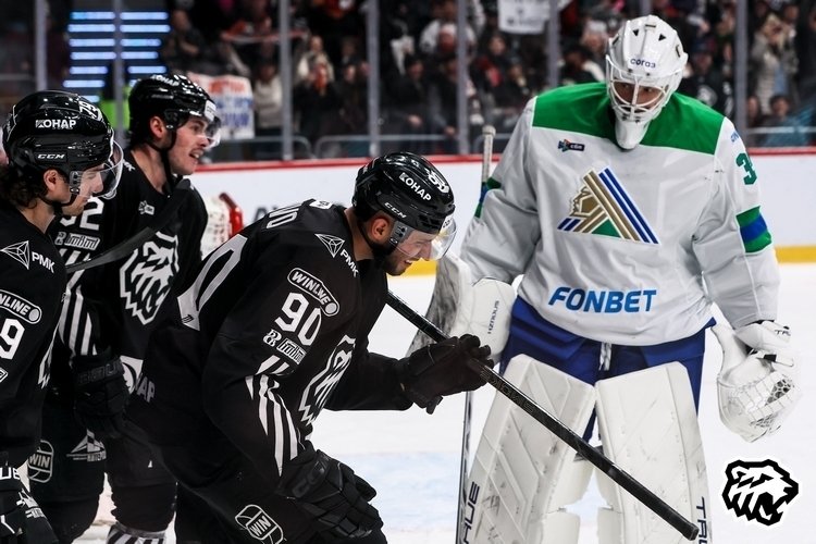 «Салават Юлаев» не смог одолеть «Трактор» из-за удаления Панина