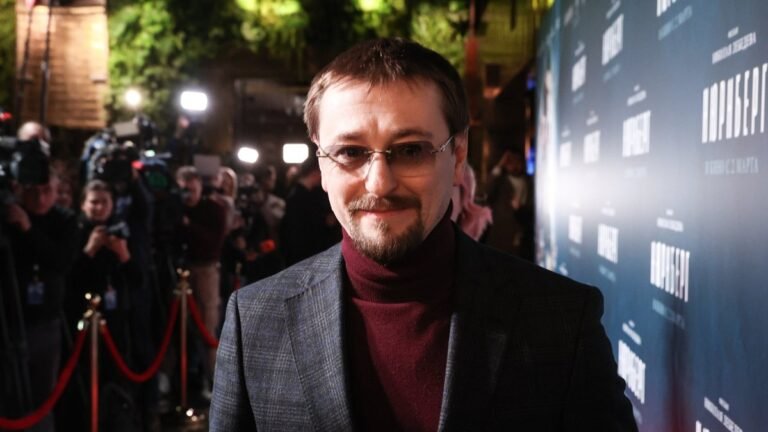 Сергею Безрукову вручили почетный знак за вклад в Рязанскую область