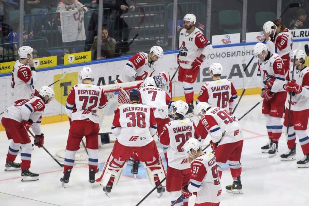 СКА przegrał z «Локомотивом» w КХЛ