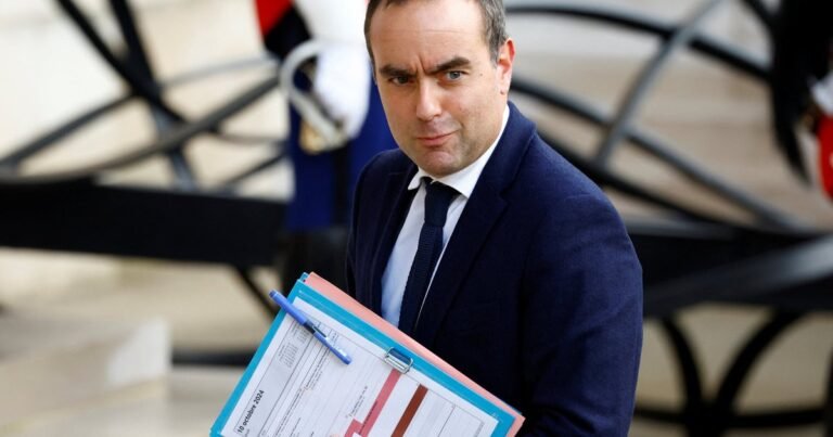 Старый-новый премьер Франции: Лекорню вернулся