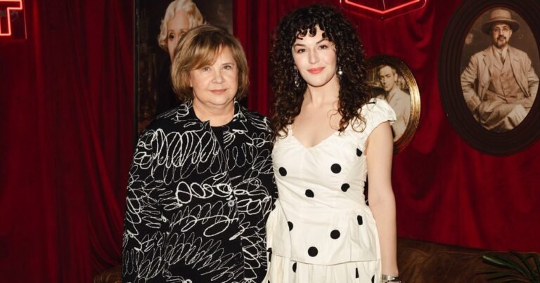 Татьяна Догилева появилась на публике после долгого перерыва